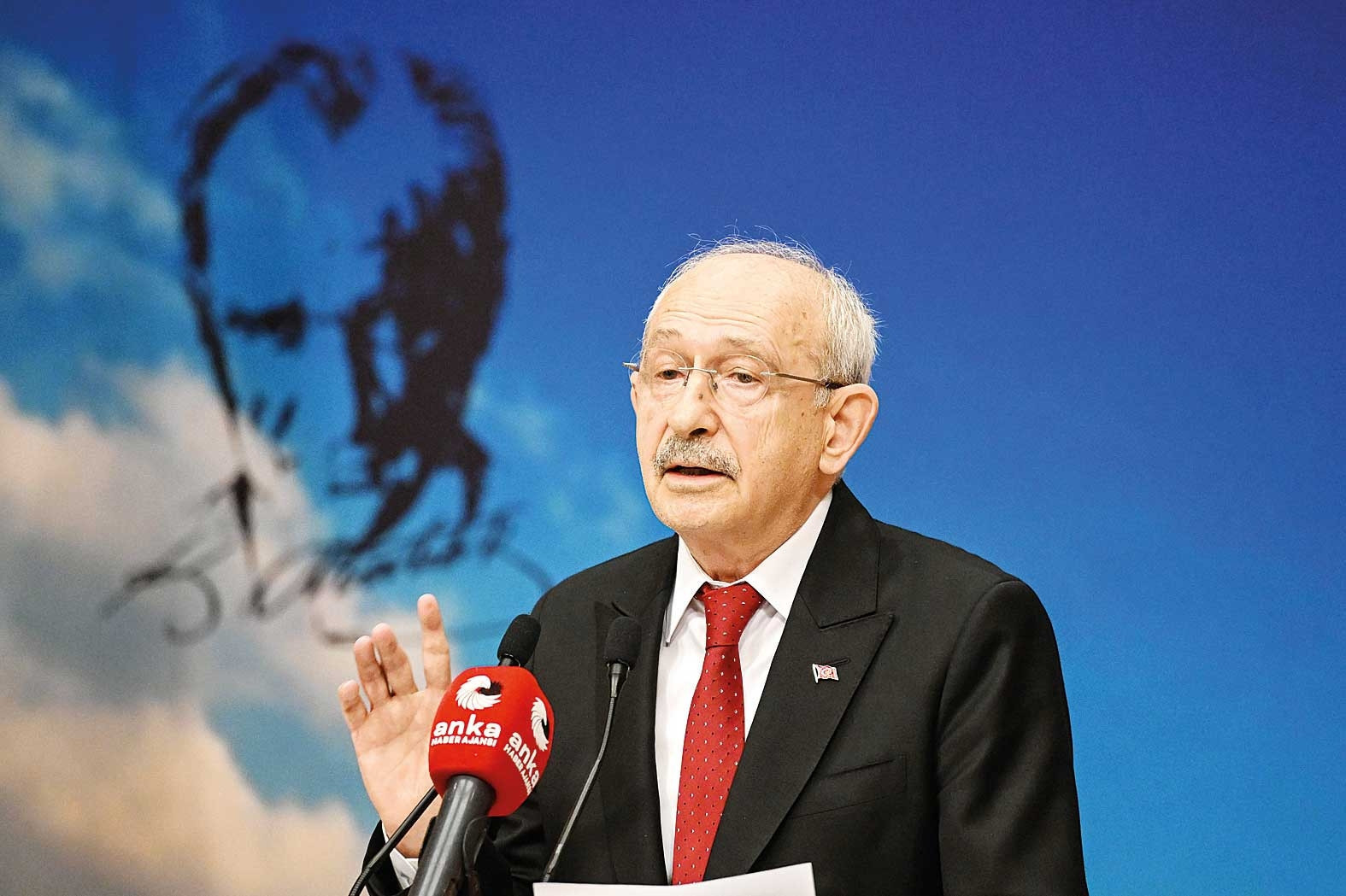 CHP'de 7 il yönetimi görevden alındı, 3 il başkanı disipline sevk edildi
