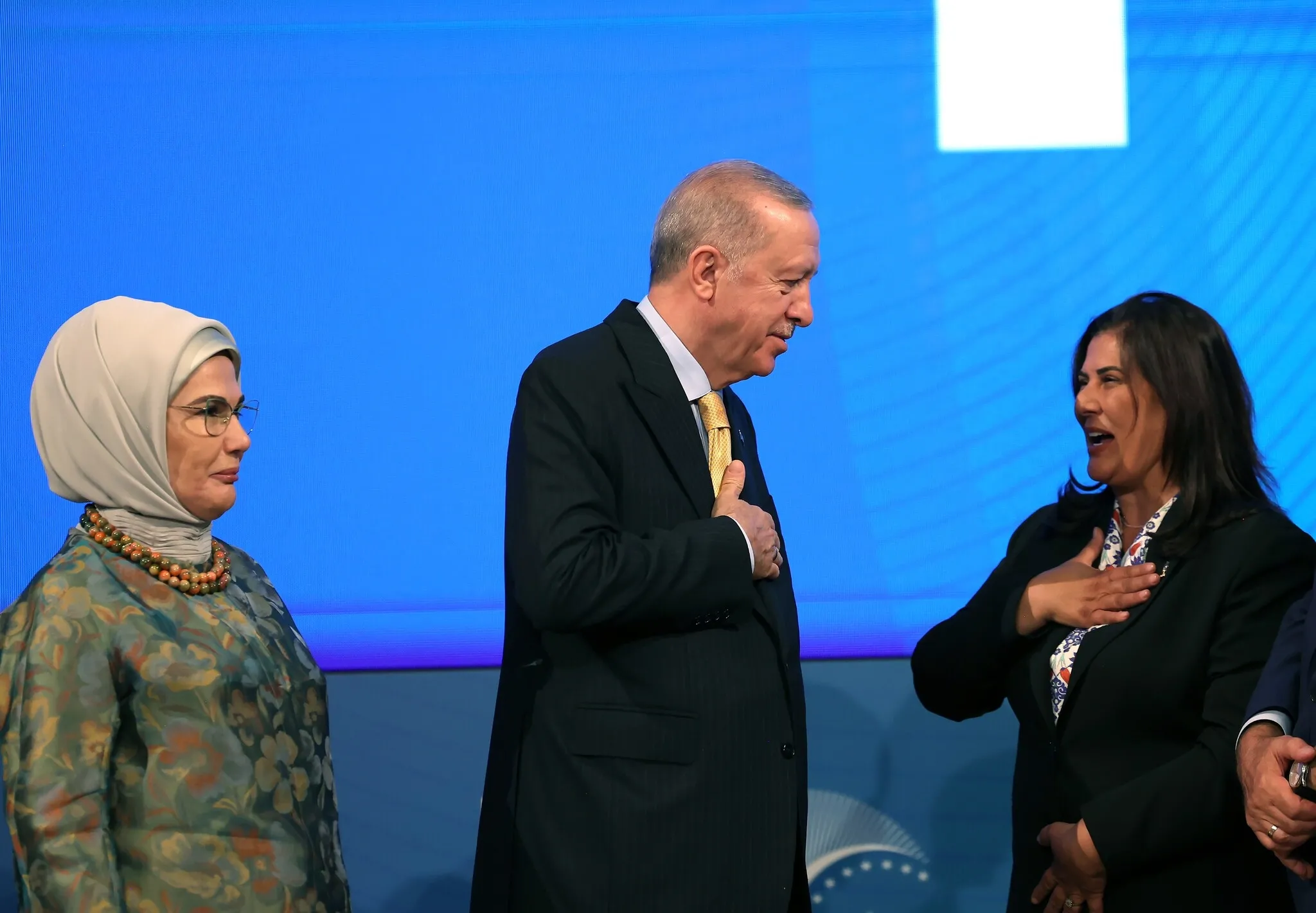 CHP'den AK Parti'ye 1 Yılda 10 Belediye Başkanı Geçti