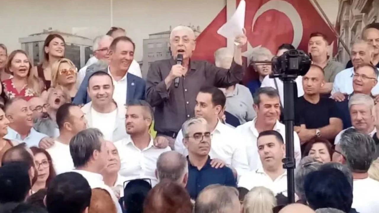 CHP Antalya'da Büyük İstifa: Kamacı ve 19 İlçe Başkanı Yeni Parti'de