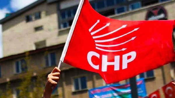 CHP Bozdoğan'da Toplu İstifa: İlçe Örgütü ve Belediye Meclis Üyeleri Partiden Ayrıldı