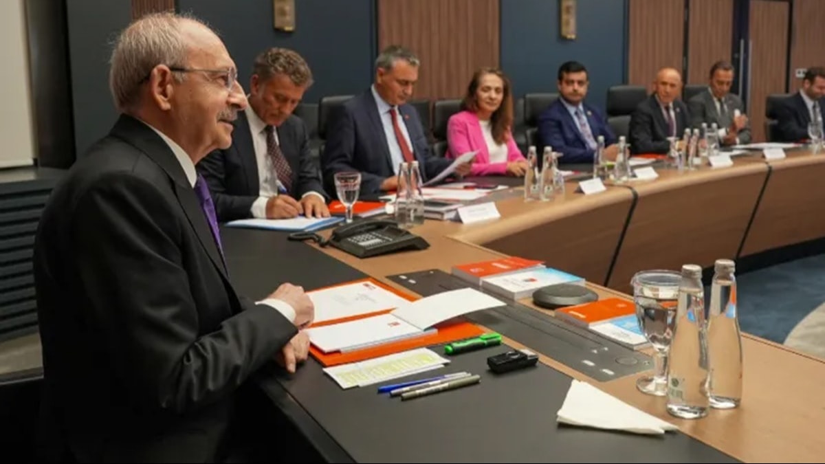 CHP'de İhraç Depremi: Butlan 48 Kişiyi Daha Partiden Attı