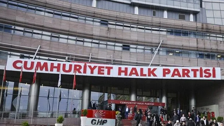 CHP, mutlak butlan davasında temyizden feragat etti
