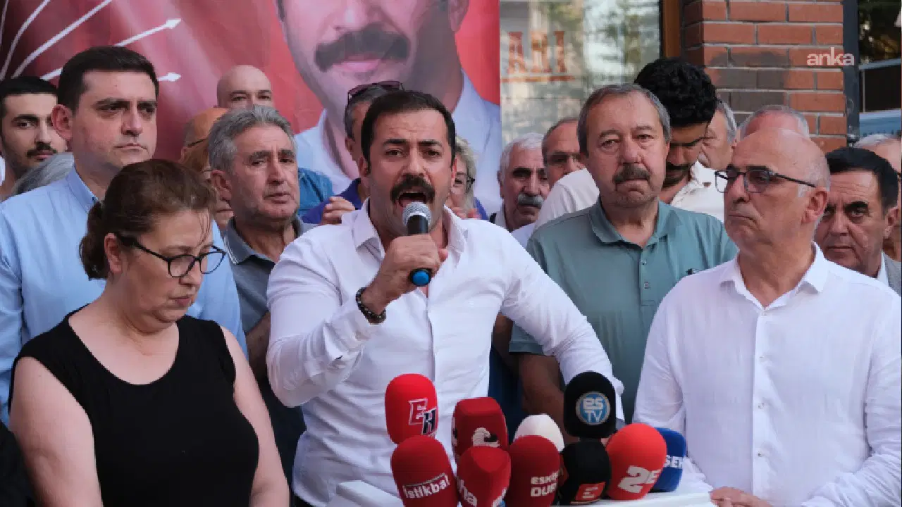 CHP'de görevden alınan Eskişehir İl Başkanı Yalaz: Siz kim oluyorsunuz