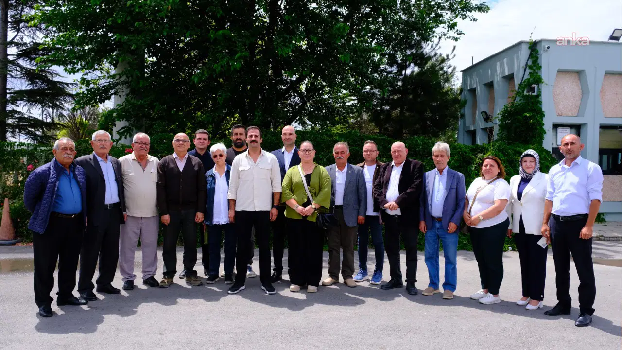 CHP'li eski il başkanından istifa resti: 'Dilekçelerimizi kabul etmediler