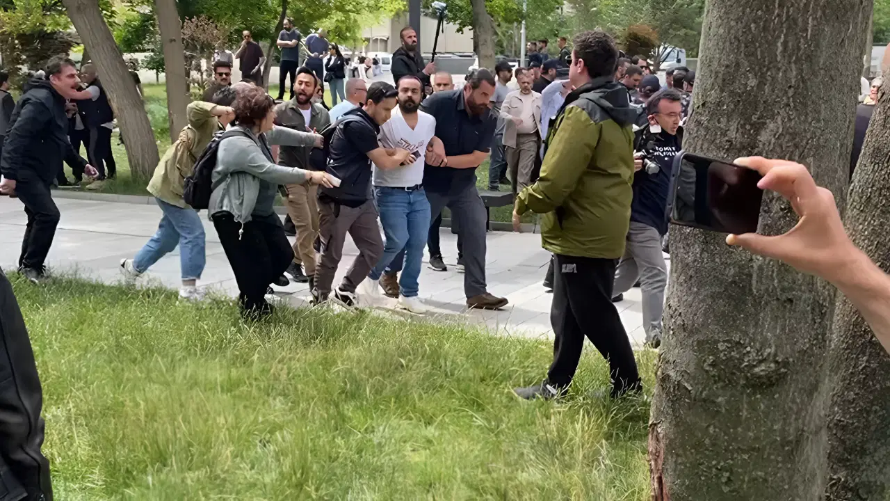 CHP'den gözaltındaki öğretmenler için serbest bırakma çağrısı