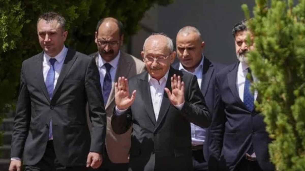 CHP'de Grup Başkanlığı Krizi: Parti İçi Muhalefet Alevleniyor