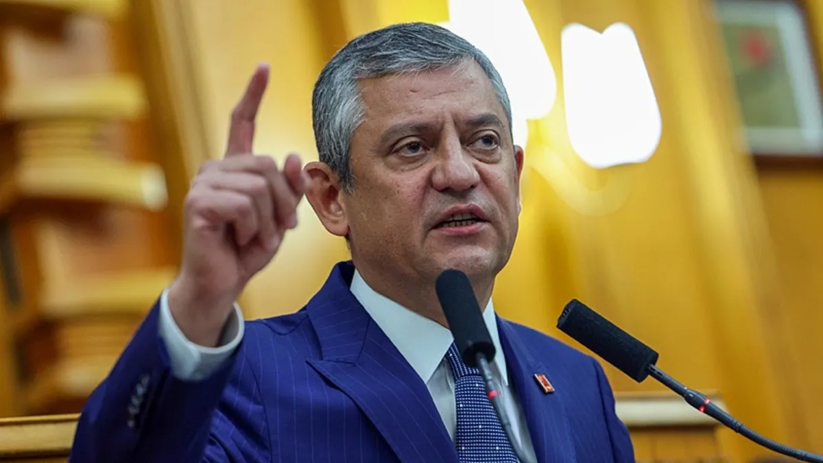 CHP'de grup krizi: Özgür Özel'den 'ben konuşacağım' çıkışı