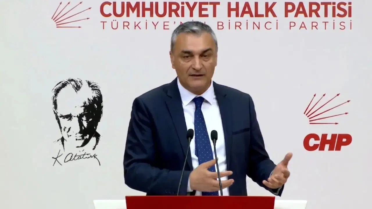 CHP’de grup toplantısı krizi: Kılıçdaroğlu ve Özel karşı karşıya
