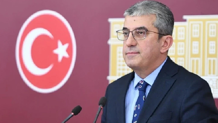 CHP'de Günaydın yeniden grup başkanvekili oldu