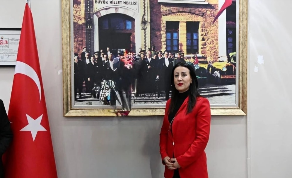 CHP Iğdır Kadın Kolları Başkanı Kılıçtek Görevden Alındığını Açıkladı