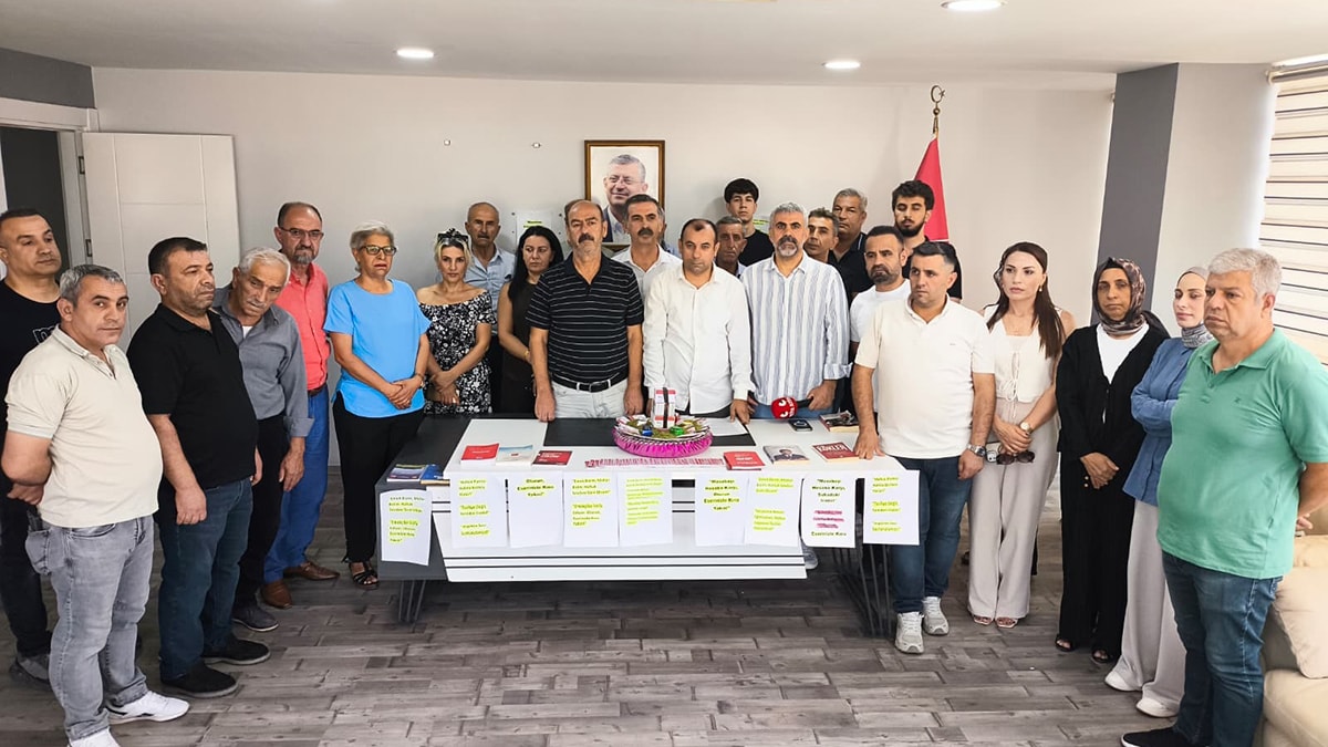 CHP'de istifa depremi: Butlan kararı parti tabanını karıştırdı