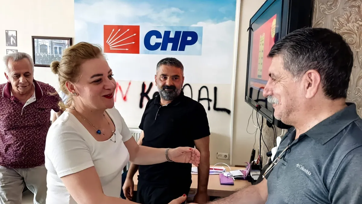 CHP’de Kılıçdaroğlu’na hakaret krizi: Muhip Kanko’nun paylaşımı tartışma yarattı