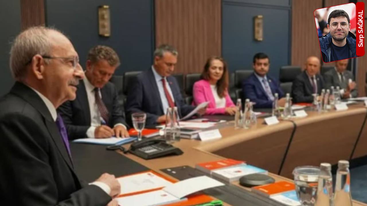 CHP'de kongre krizi: Butlan yönetimi 'eylülde başlar' dedi, seçilmişler olağanüstü kurultay istiyor