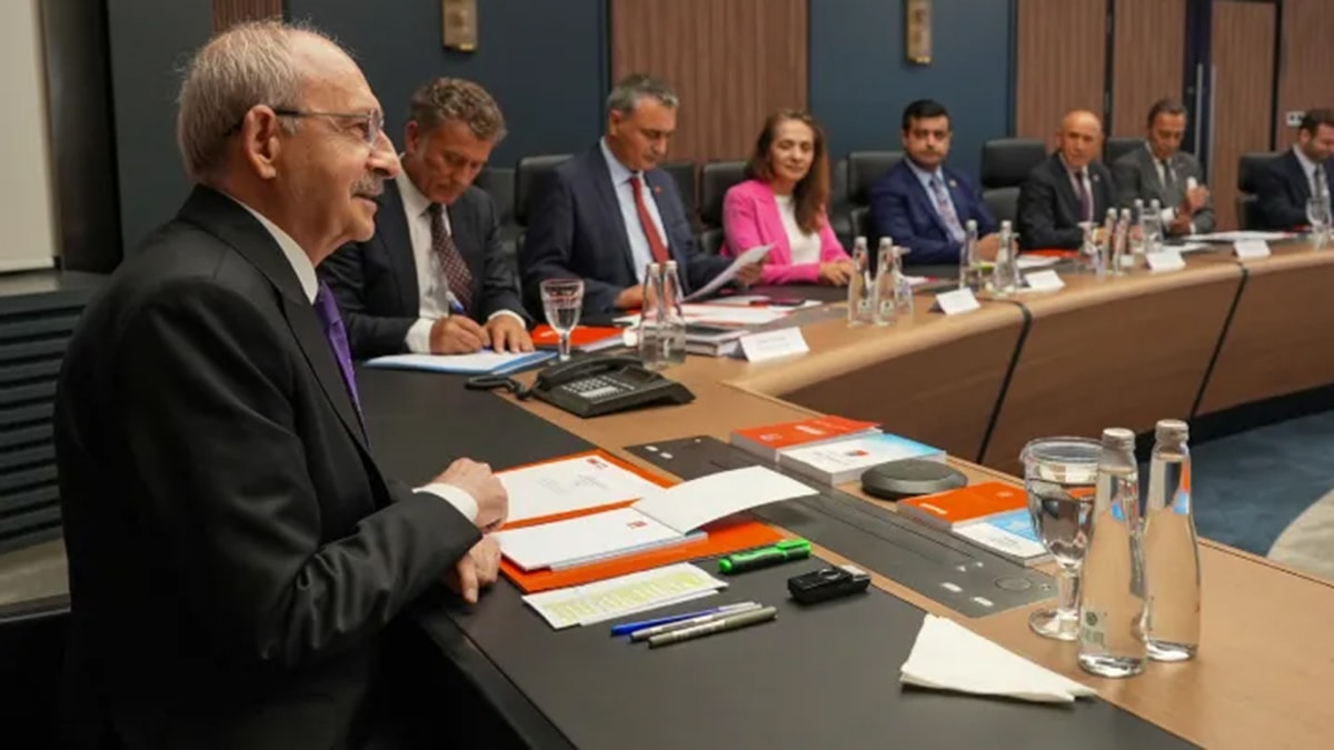 CHP'de kriz derinleşiyor: Kılıçdaroğlu MYK'yı cuma günü topluyor