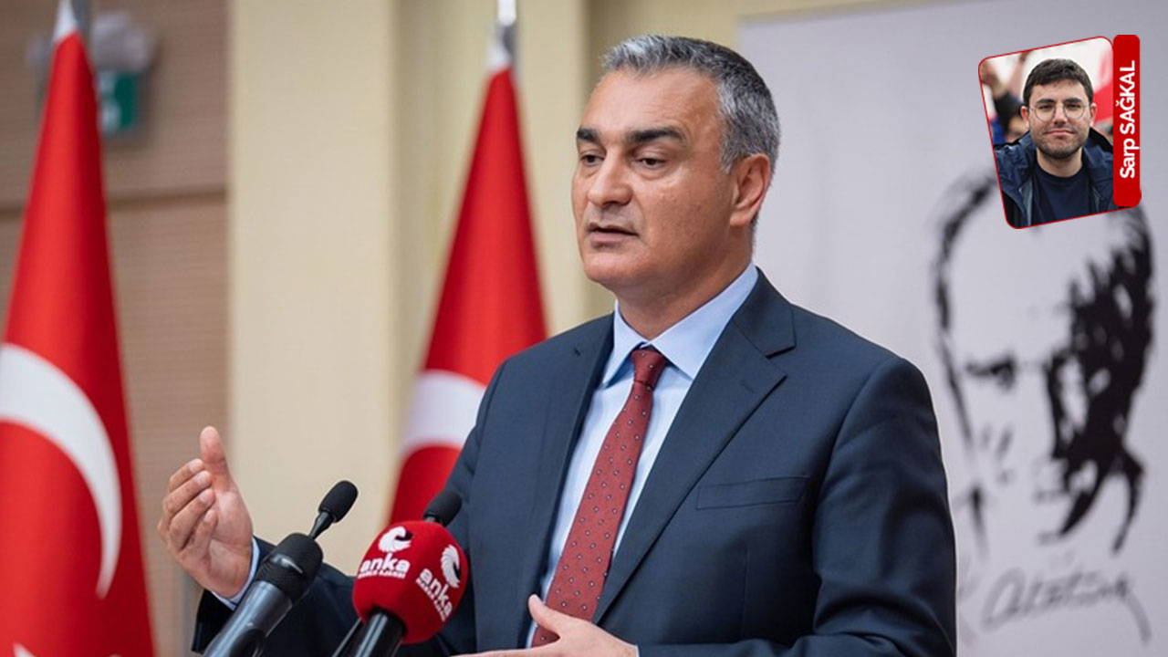 CHP'de kurultay krizi: Butlan yönetimi tatil gerekçesiyle süreci Eylül'e erteledi