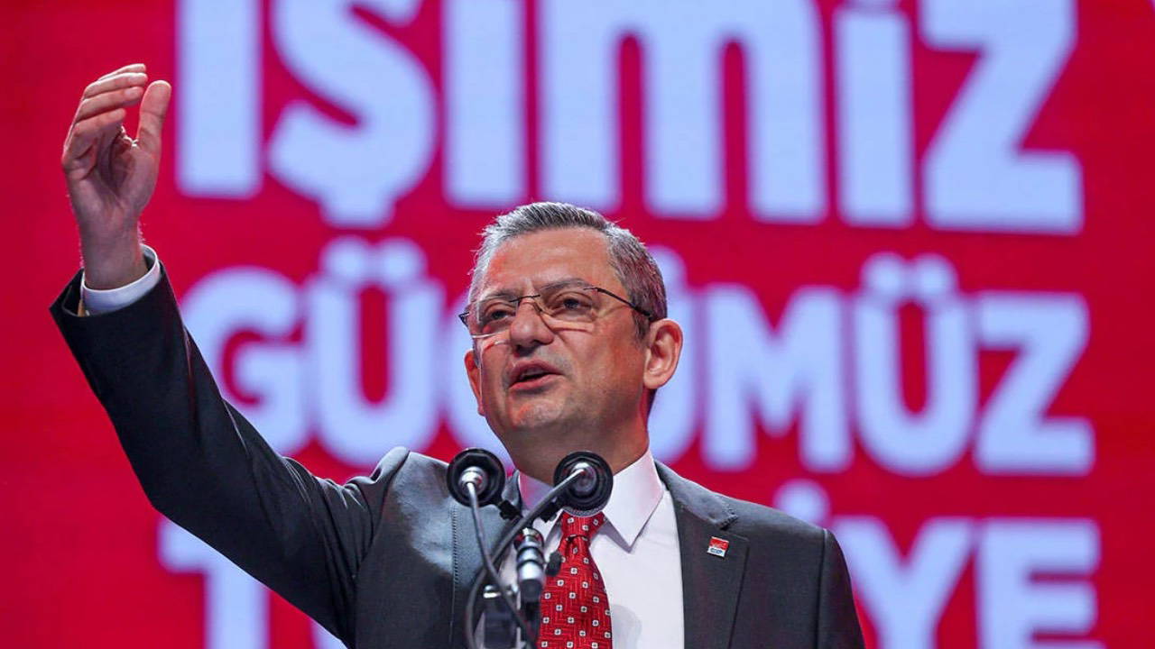 CHP lideri Özel: Mesele seradaki teyze ile Erdoğan arasında