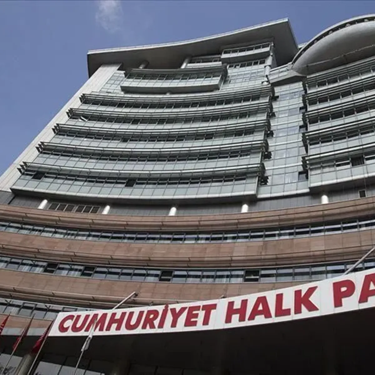 CHP'de 'Mutlak Butlan' Depremi: Belediye Başkanları İstifa Etti! İşte Liste