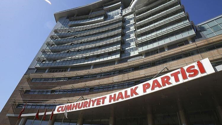CHP MYK, Özgür Özel başkanlığında toplandı