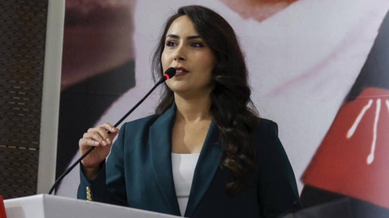 CHP PM'den istifa eden Okakın: 'Tarihin doğru tarafında duruyorum