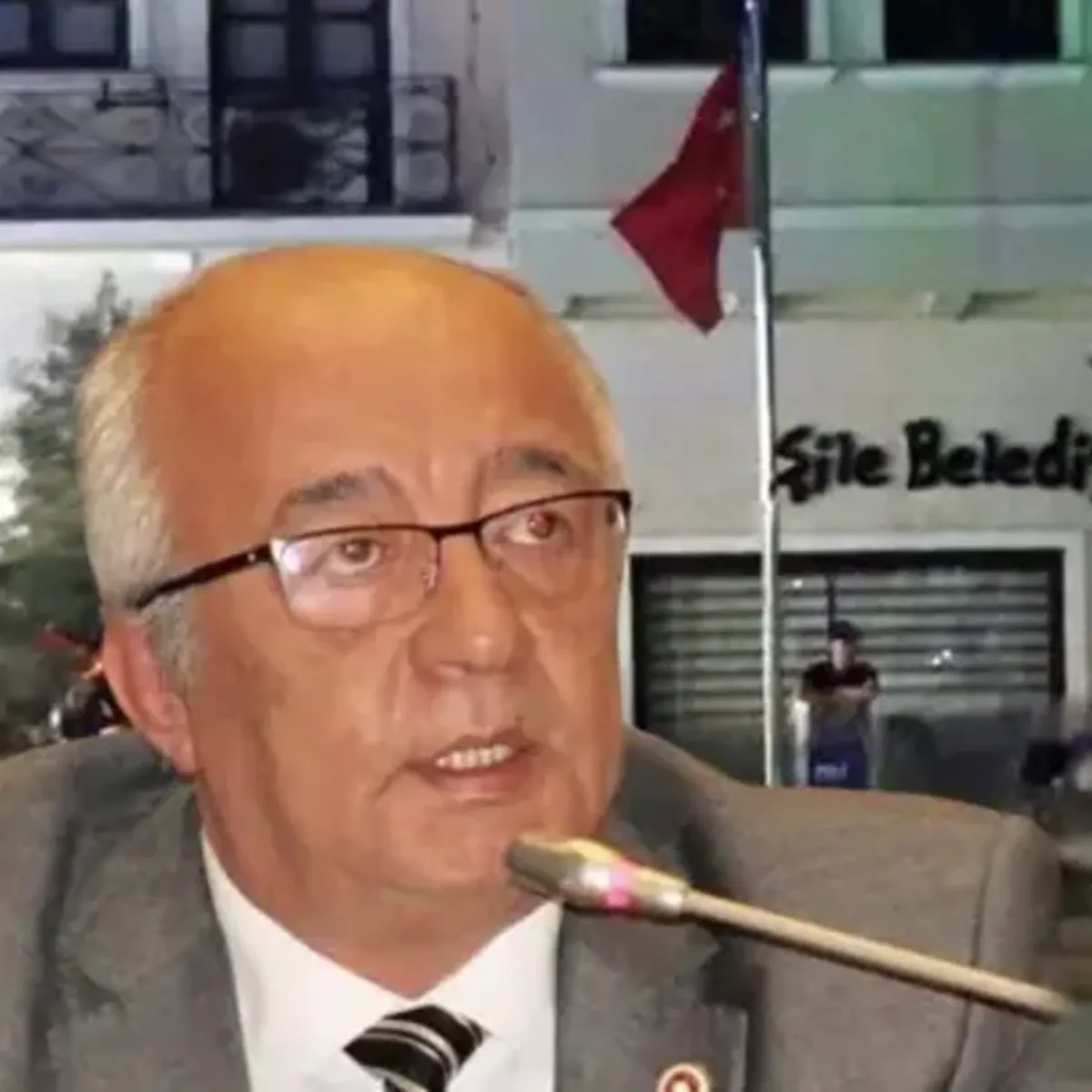 CHP'de Şok İstifa: Şile Belediye Başkan Vekili Sacit Terzi Partisinden Ayrıldı