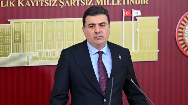 CHP'li Zeynel Emre: Yeni parti, isim ve tarih gündemde değil