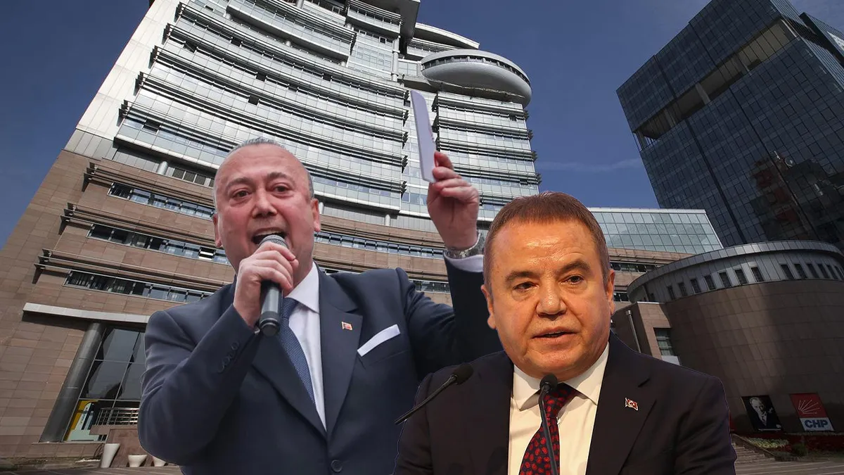 CHP'de üye kaybı rekoru: 42 bin 784 rozet iade edildi