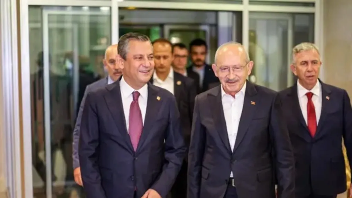 CHP'de yetki krizi: Kılıçdaroğlu sözcüsü, Özel'in görevinin iptal edileceğini duyurdu