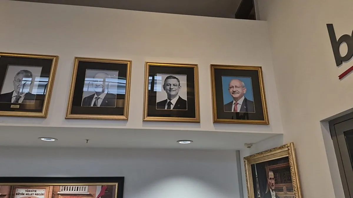 CHP'de yönetim krizi: Kılıçdaroğlu geri döndü, Özel yeni parti iddialarını yalanladı