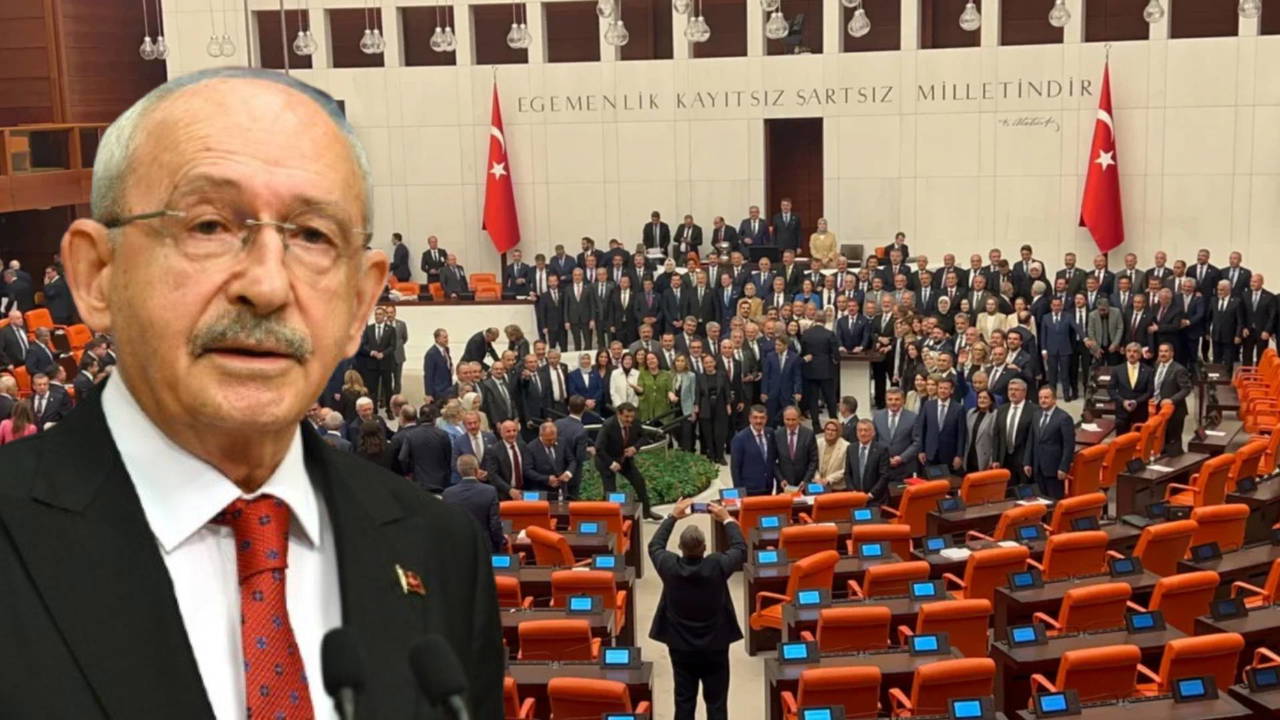 CHP'de 4 Günlük Görev Sonrası 'Çerçeve Yasa' İstifası