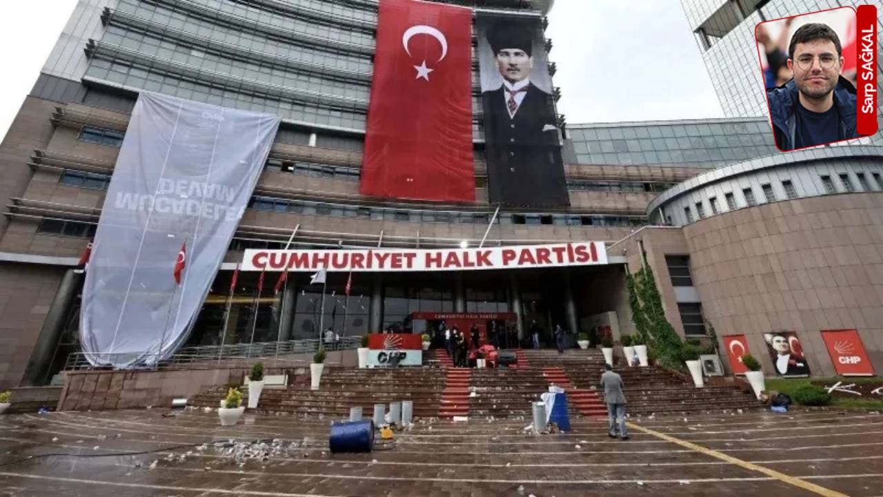 CHP'de gençler yeni parti isterken yaşlı üyeler sadık kalıyor