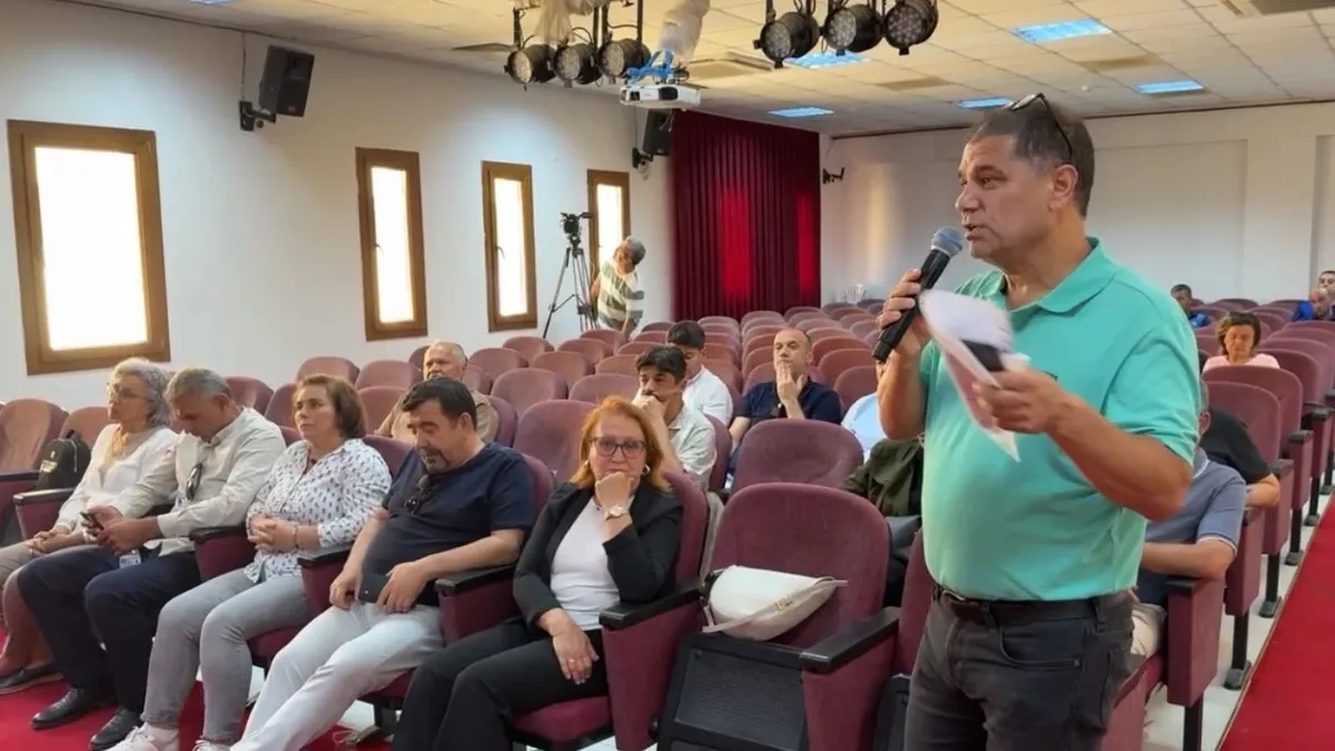CHP'de küfür skandalı: Dikili Belediye Meclisi'nde yeni kriz
