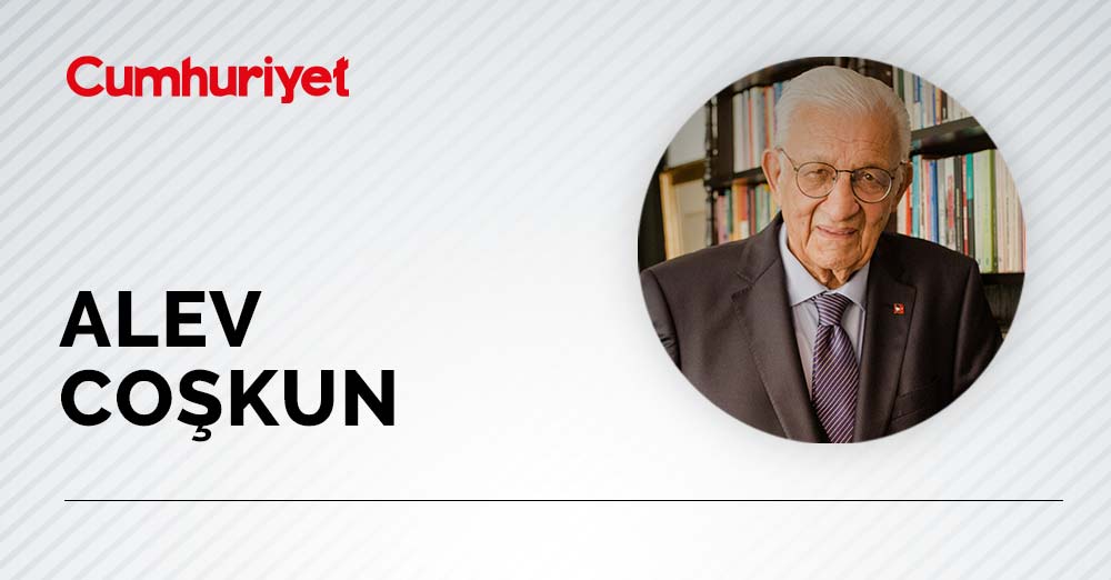 CHP'de Tarihi İstifa Dalgası: 300'e Yakın Eski Milletvekili Partiden Ayrıldı