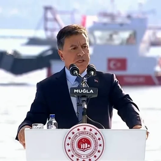 CHP'li Aras'tan Erdoğan ve Kurum'a Teşekkür: Fethiye Körfezi Temizleniyor