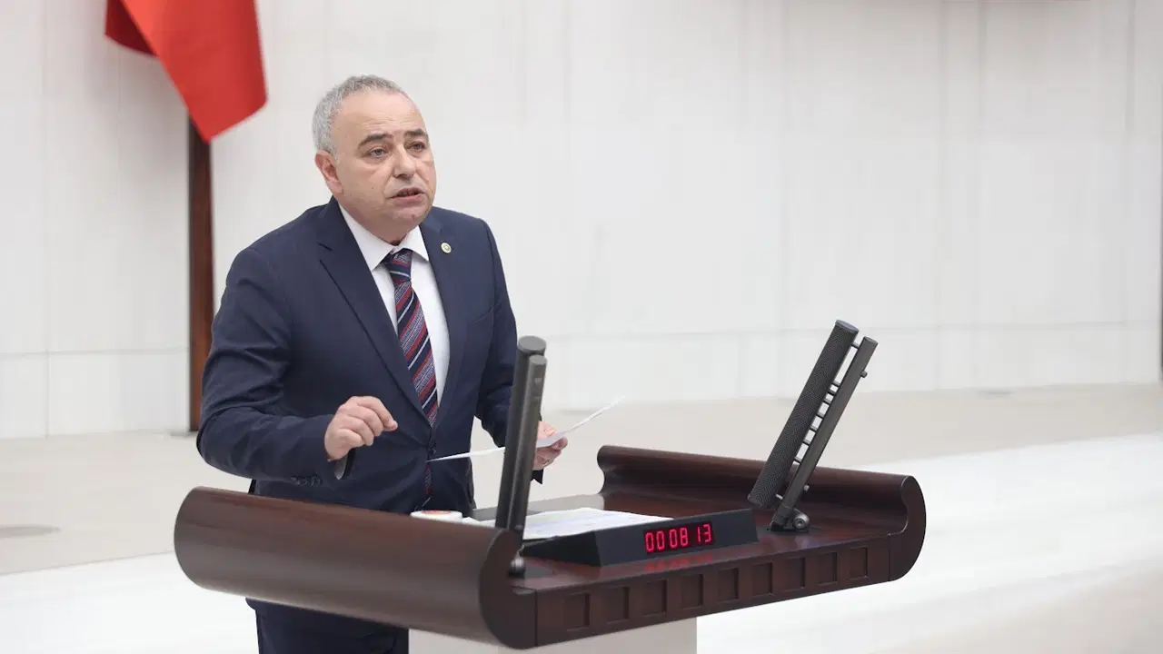 CHP'li Bakırlıoğlu'ndan kurultay çağrısı: Sandık bir an önce gelsin