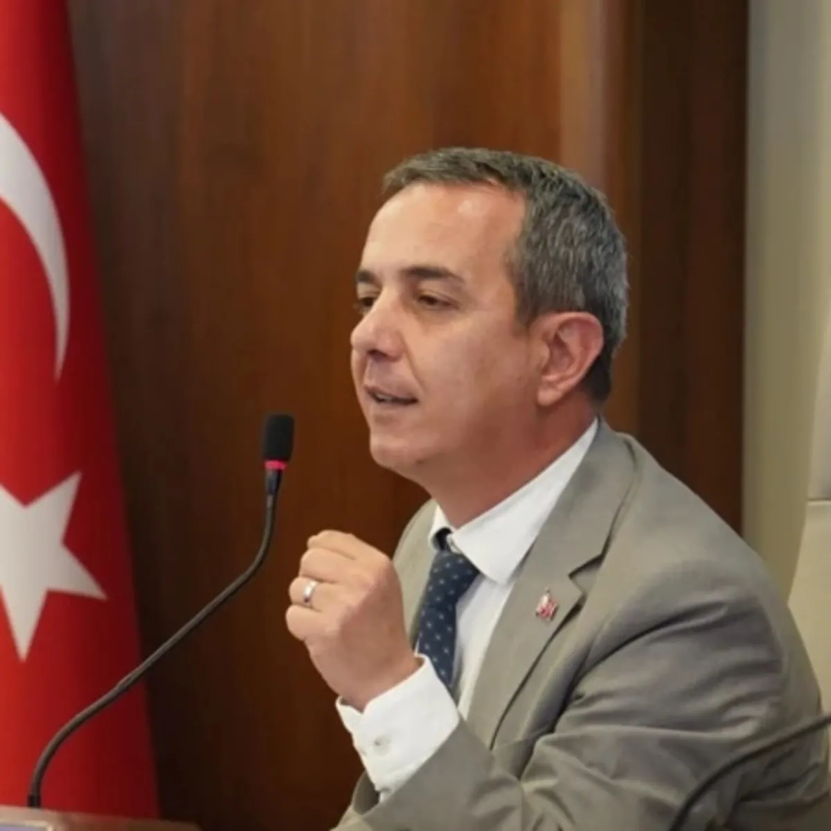 CHP'li Beyoğlu Belediyesi'nde şok iddia: 'Kafana sıkacaktık' tehdidi ve işten atılma