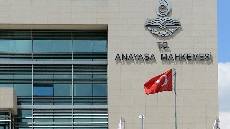 CHP'li Gökhan Günaydın'dan AYM'ye başvuru