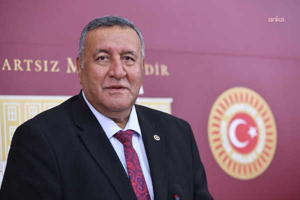 CHP'li Gürer: Yeşil Domatese İcra! Çiftçinin Hali İçler Acısı