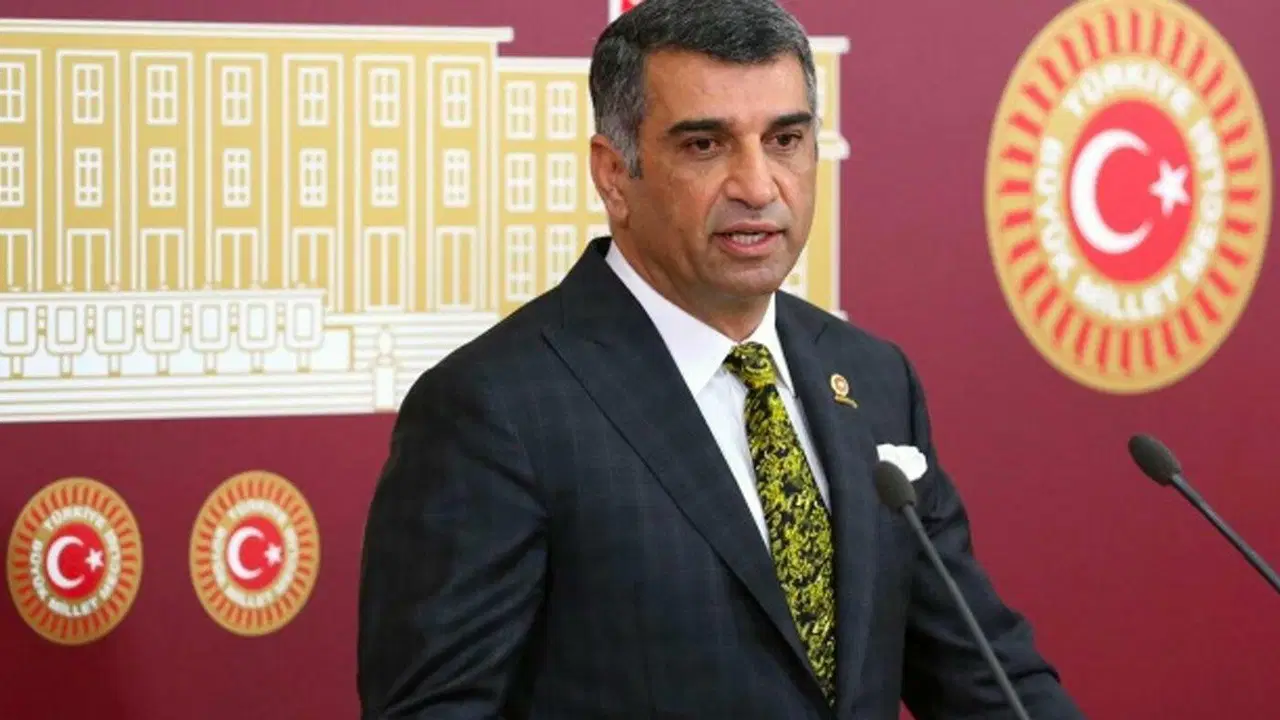 CHP'li Gürsel Erol'dan PM'de kurultay çağrısı
