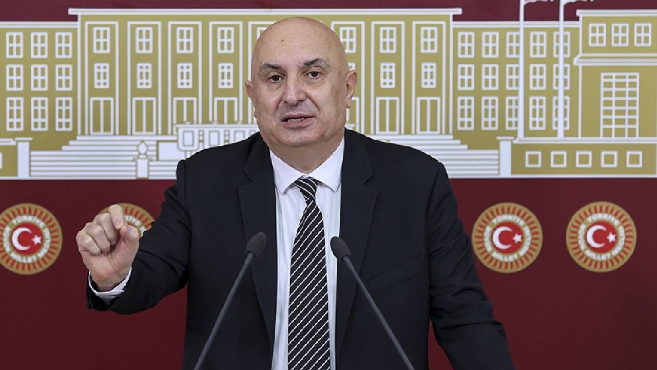CHP'li Özkoç'tan ihraç kararlarına sert tepki: 'Kurultay' çağrısı