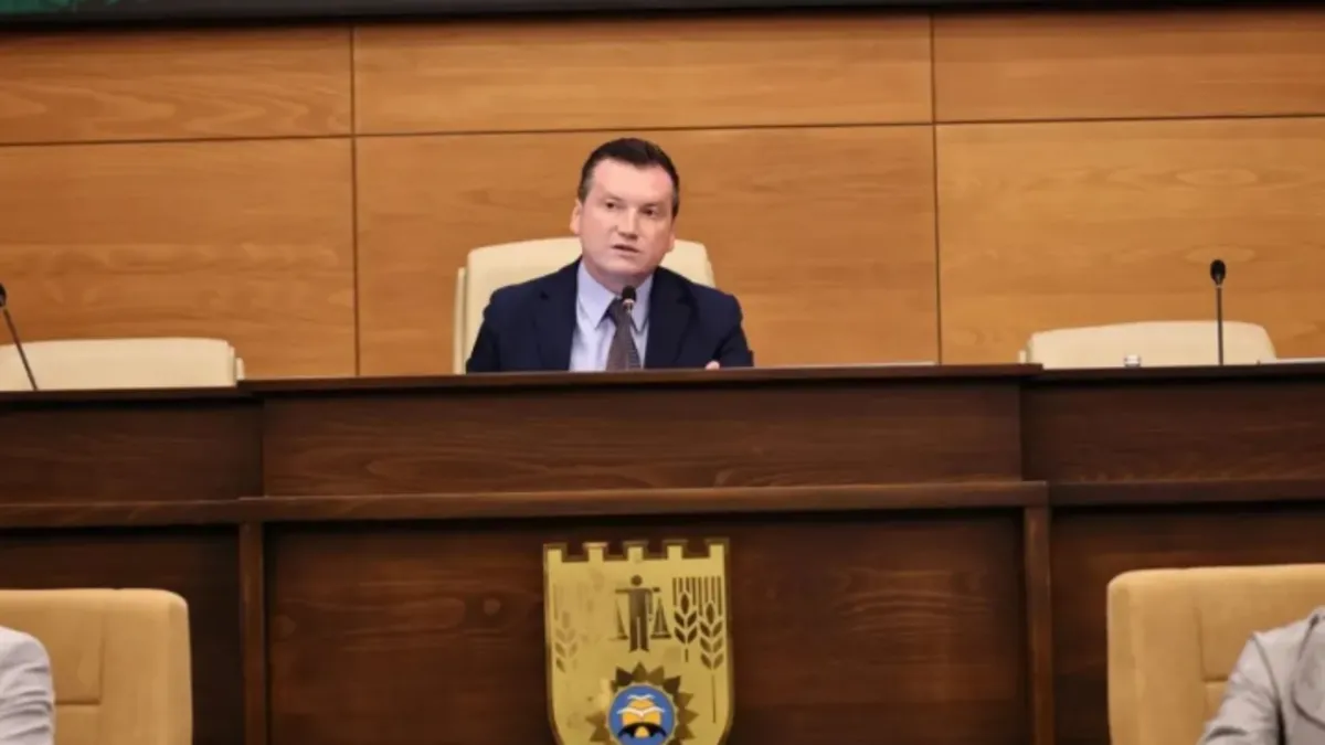 CHP'li Silivri Belediyesi'ne yolsuzluk operasyonu: 10 kişi tutuklandı
