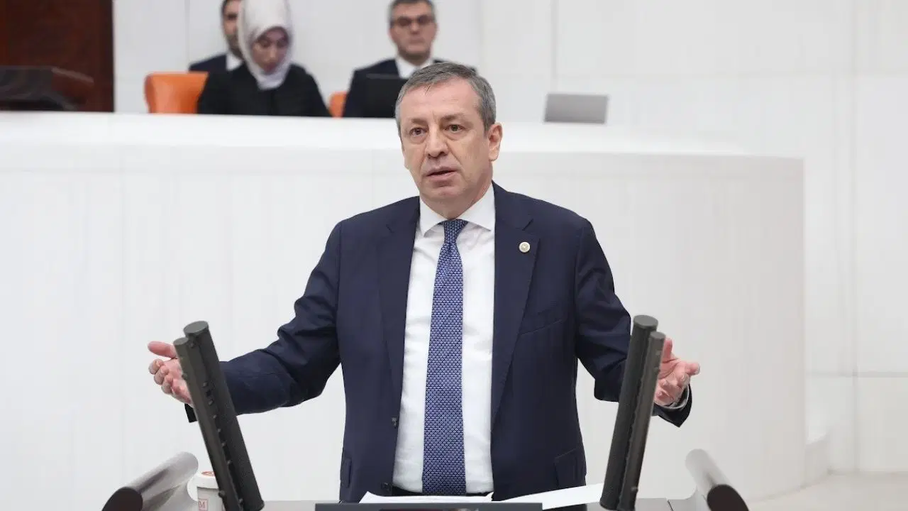 CHP'li Türeli: Çocuk ceza düzenlemesi anayasaya aykırı