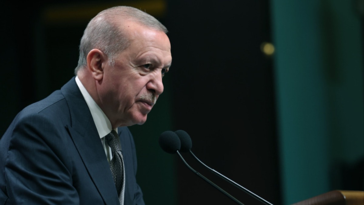CHP'li Tuzla Belediye Başkanı Bingöl, AKP'ye geçiş için Erdoğan'ın onayını bekliyor