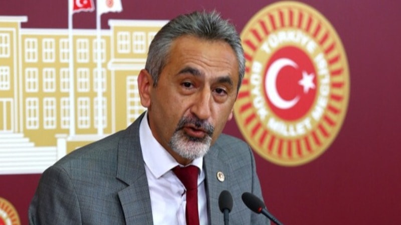 CHP'li Vekilden Dokunulmazlık Dosyasına Sert Tepki: 'İçeriğini Bilmiyoruz