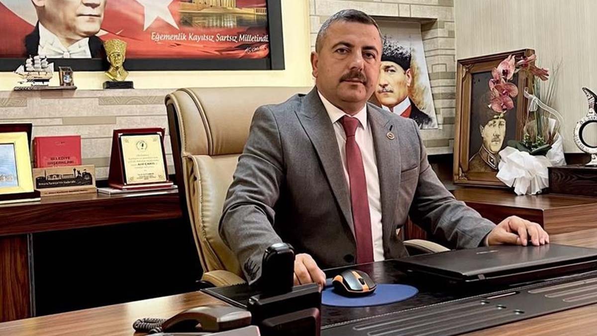 Çiftlik Belediye Başkanı Arif Çakıl CHP'den istifa etti