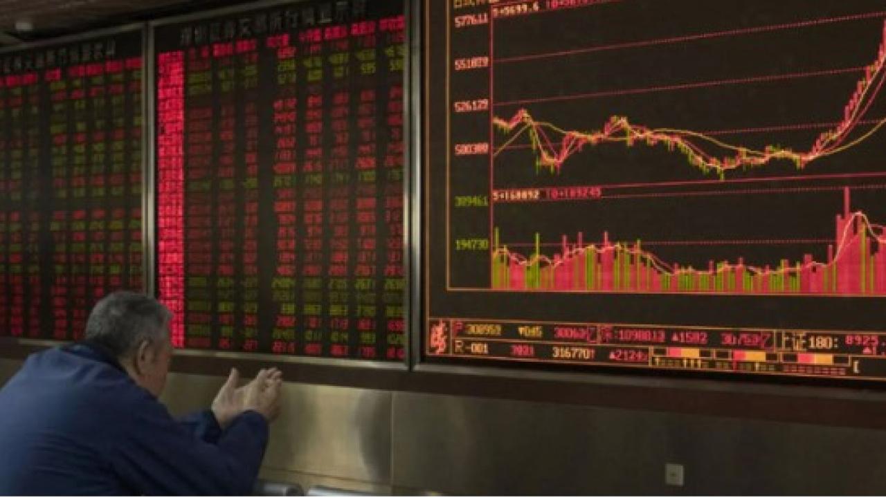 Çin Borsası Ayı Piyasasına Girdi: CSI 300 Zirveden %20 Düştü