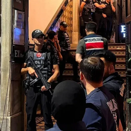 Cinsiyet Ameliyatları Sektörüne 'Tıbbi Dolandırıcılık' İddiası