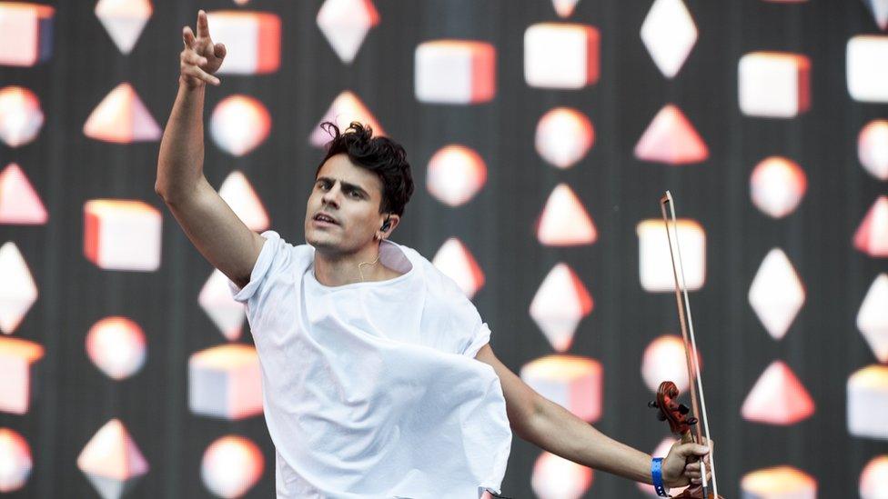 Clean Bandit'in Eski Kemancısı İngiltere'nin Kritik Ekonomi Görevinde
