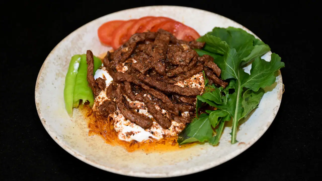 Ege'nin İncisi Çökertme Kebabı: Adım Adım Tarif
