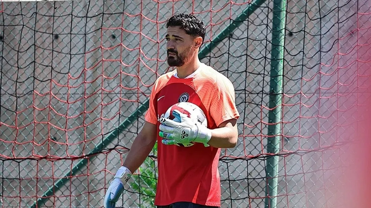Çorum FK, kaleci Hasan Hüseyin Akınay ile yollarını ayırdı