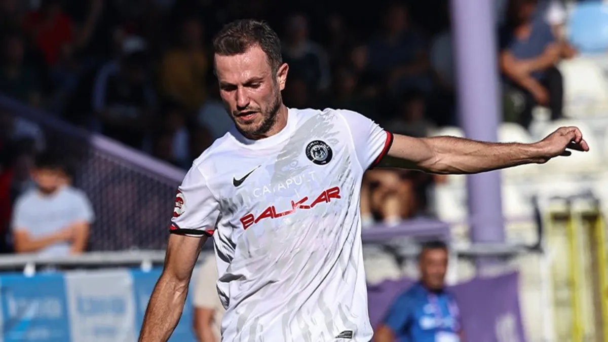 Çorum FK, Oğuz Gürbulak ile yollarını ayırdı